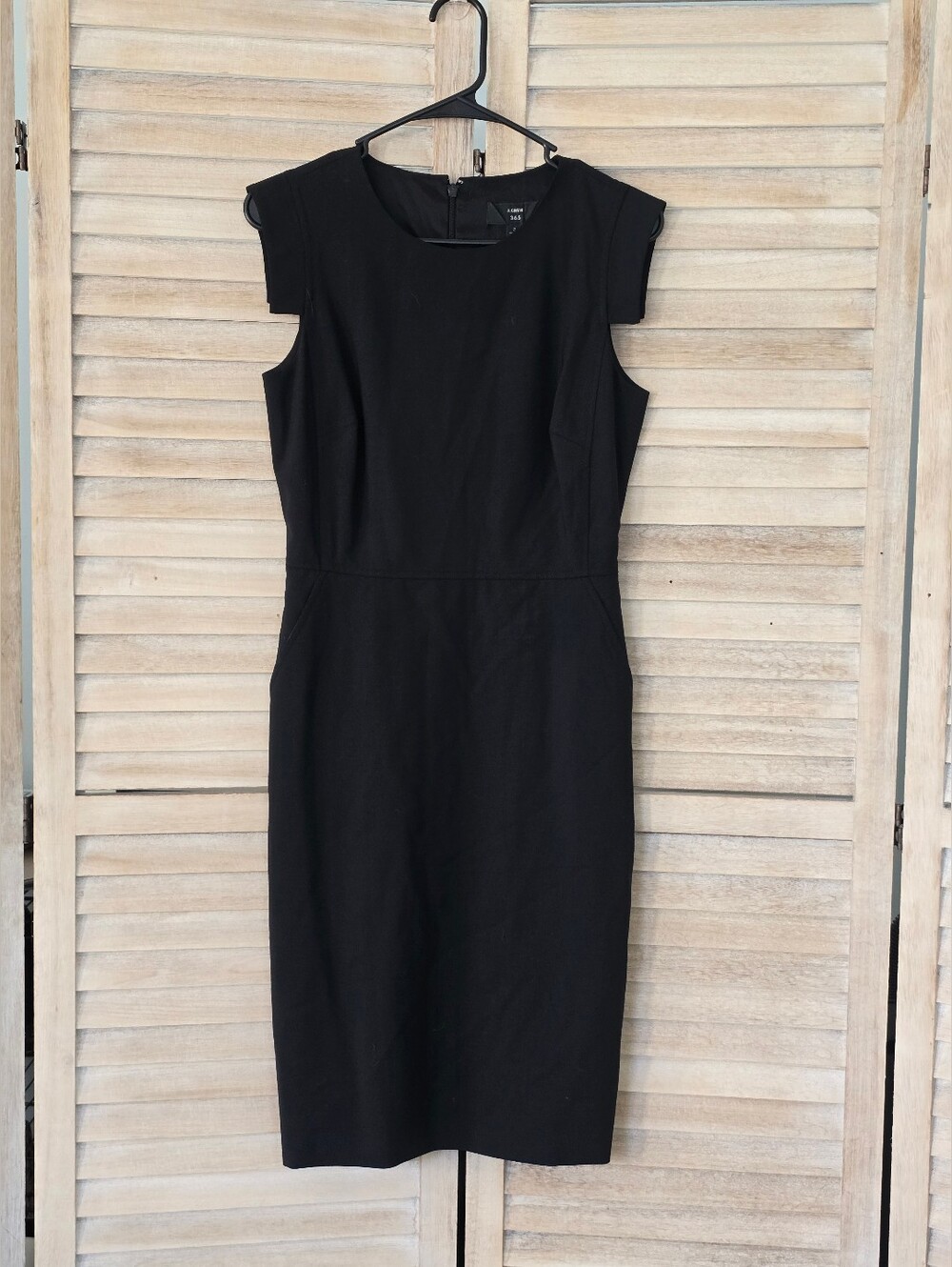 J. Crew 365 Resume Black Wool Sheath Dress Cap Sleeves Size 6